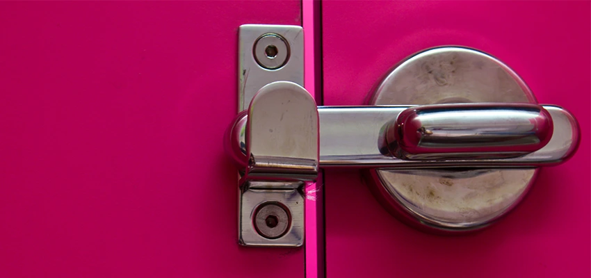 Childproof Gate Lock in Rosamond, California