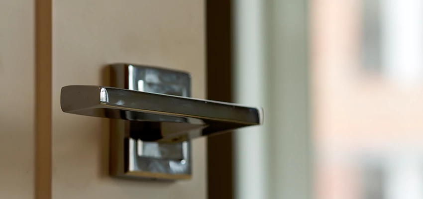 Door Lever Knob Repair in Rosamond, California