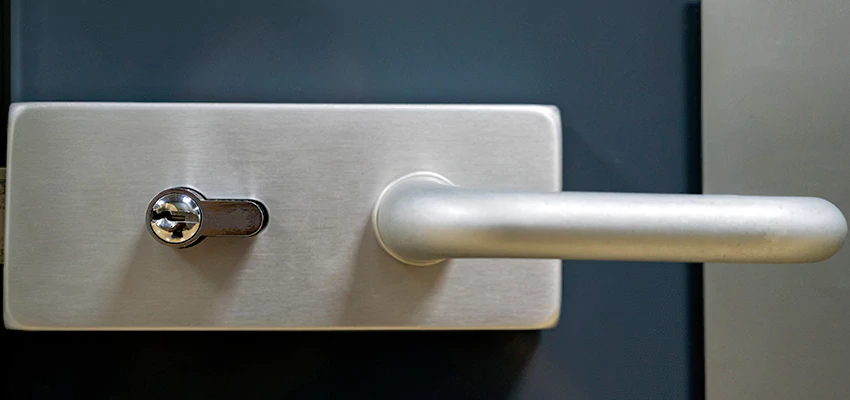 Change Patio Door Locks in Rosamond, California